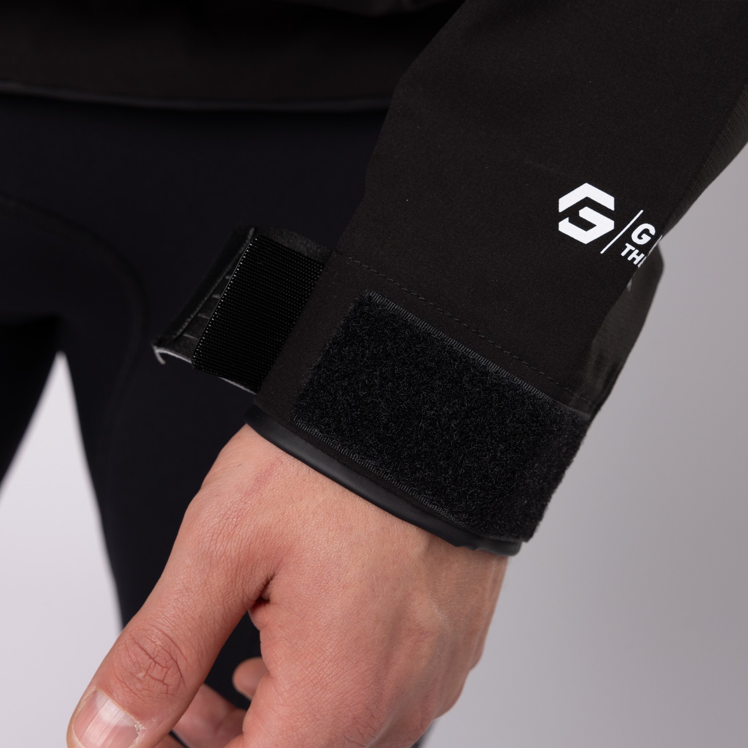 Gul Junior Shore Recore Graphene Taped Spray Top 2026 - Black ST0030