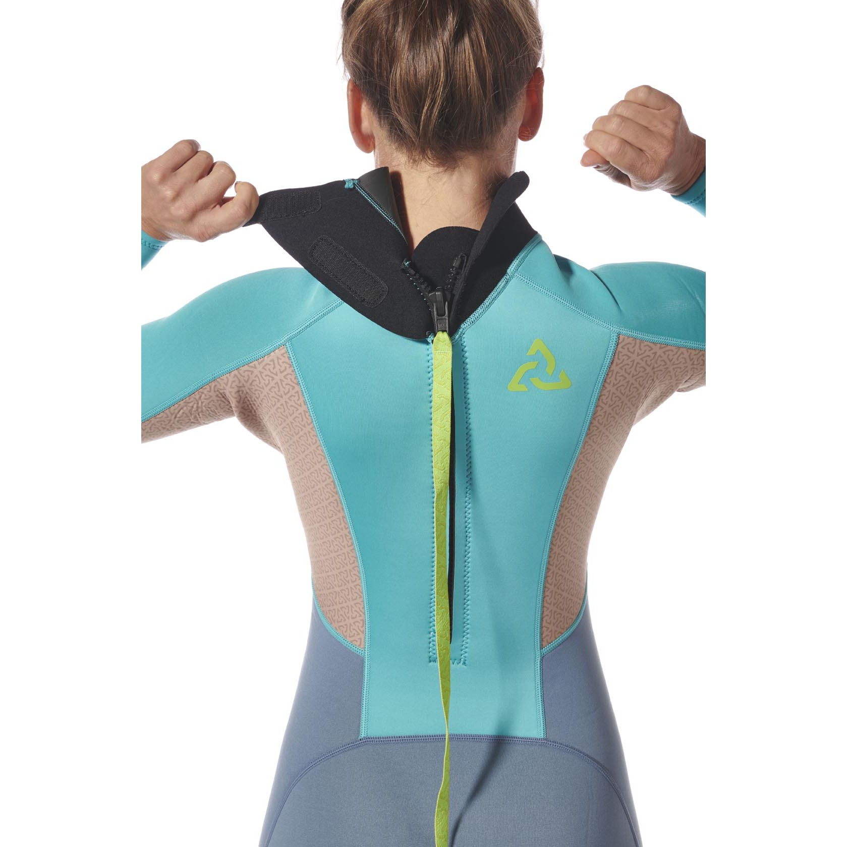 Typhoon Womens Essentia;l 3/2mm Backzip Wetsuit 2027 - Azure/Nimbus